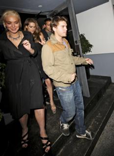 Lindsay Lohan feet photo thumbnail