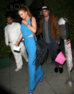 Lindsay Lohan feet photo thumbnail