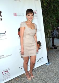 Lindsay Price feet photo 18