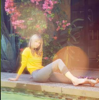 Lindsay Pulsipher feet photo 20