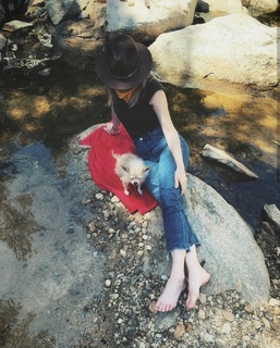 Lindsay Pulsipher feet photo 1