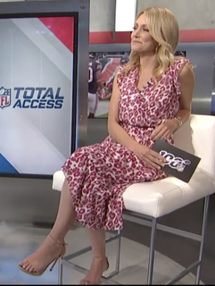 Lindsay Rhodes feet photo 11
