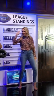 Lindsay Rhodes feet photo 13