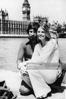 Lindsay Wagner feet photo thumbnail