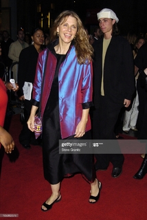 Lindsay Wagner feet photo thumbnail