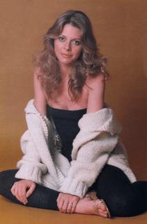 Lindsay Wagner feet photo thumbnail
