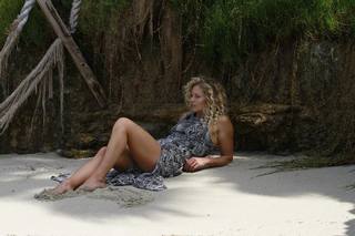 Lindsey Jacobellis feet photo 13