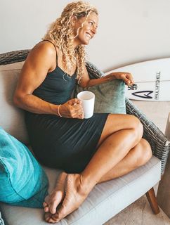 Lindsey Jacobellis feet photo 9