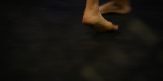 Lindsey Morgan feet photo thumbnail