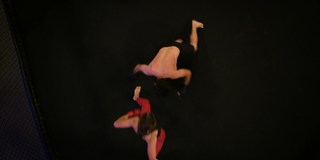 Lindsey Morgan feet photo thumbnail