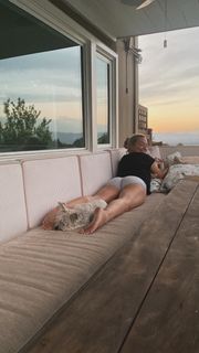 Lindsey Pelas feet photo 1