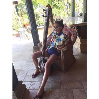Lindsey Shaw feet photo thumbnail