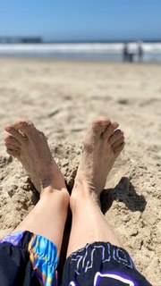 Lindsey Shaw feet photo thumbnail