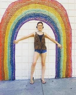 Lindsey Shaw feet photo thumbnail