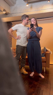 Lindsey Shaw feet photo thumbnail