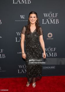 Lindsey Shaw feet photo 6
