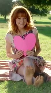 Lindsey Stirling feet photo thumbnail