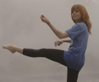 Lindsey Stirling feet photo thumbnail