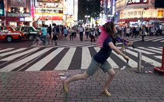 Lindsey Stirling feet photo thumbnail