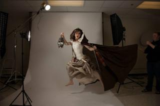 Lindsey Stirling feet photo thumbnail