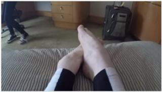 Lindsey Stirling feet photo thumbnail