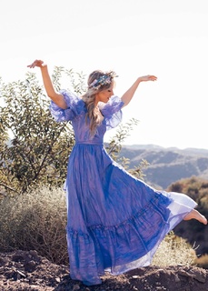 Lindsey Stirling feet photo thumbnail
