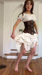 Lindsey Stirling feet photo thumbnail