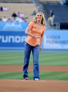 Lindsey Vonn feet photo thumbnail