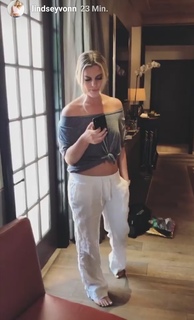 Lindsey Vonn feet photo thumbnail