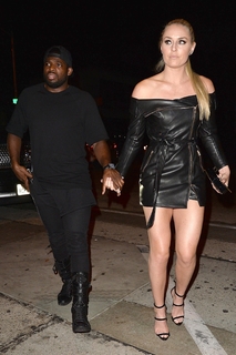 Lindsey Vonn feet photo thumbnail