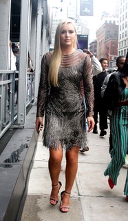 Lindsey Vonn feet photo thumbnail