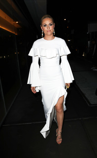 Lindsey Vonn feet photo thumbnail
