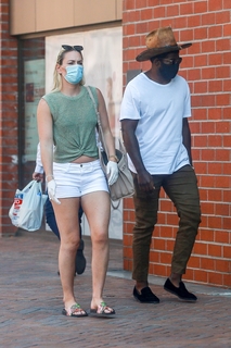 Lindsey Vonn feet photo thumbnail