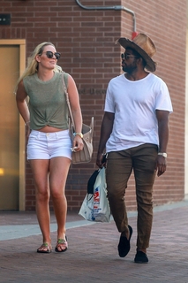 Lindsey Vonn feet photo thumbnail