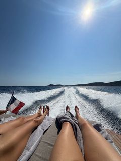 Lindsey Vonn feet photo 4