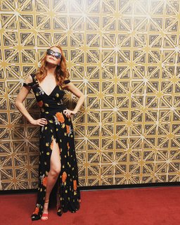 Lindy Booth feet photo thumbnail