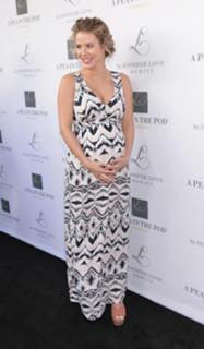 Linsey Godfrey feet photo 17