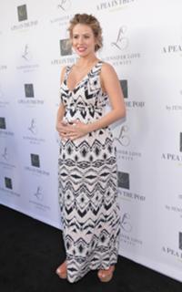 Linsey Godfrey feet photo 16