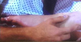 Linsey Godfrey feet photo 13