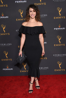Linsey Godfrey feet photo 16