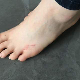 Linzor feet photo 16