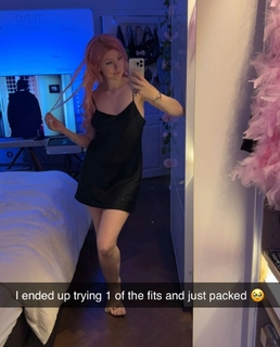 Linzor feet photo 1