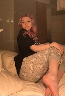 Linzor feet photo 15