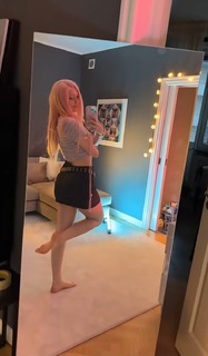 Linzor feet photo 13