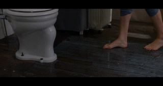 Lio Tipton feet photo thumbnail
