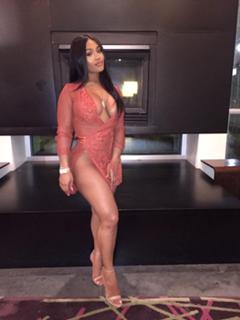 Lira Mercer feet photo 13