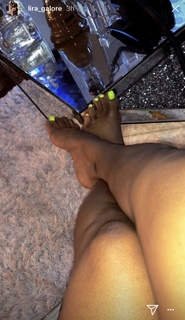 Lira Mercer feet photo 12