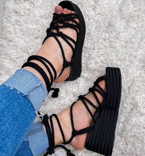 Lis Aguiar feet photo 18