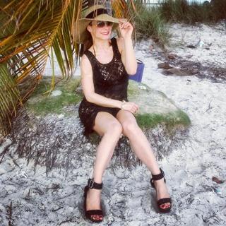 Lis Vega feet photo 5