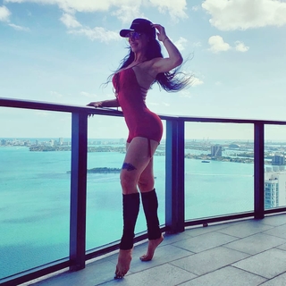 Lis Vega feet photo 11